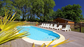 Piscine extérieure