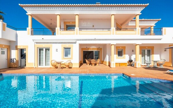 Ferienhaus, Mehrere Betten | Pool | Außenpool