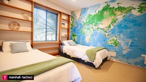 5 bedrooms, desk, iron/ironing board, free WiFi
