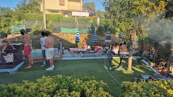 Seasonal outdoor pool