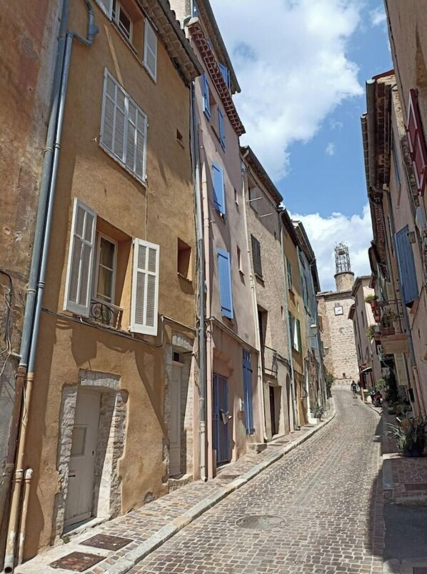 Extérieur