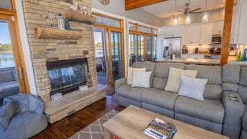 TV connectée, cheminée