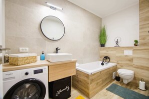 Badewanne, Haartrockner