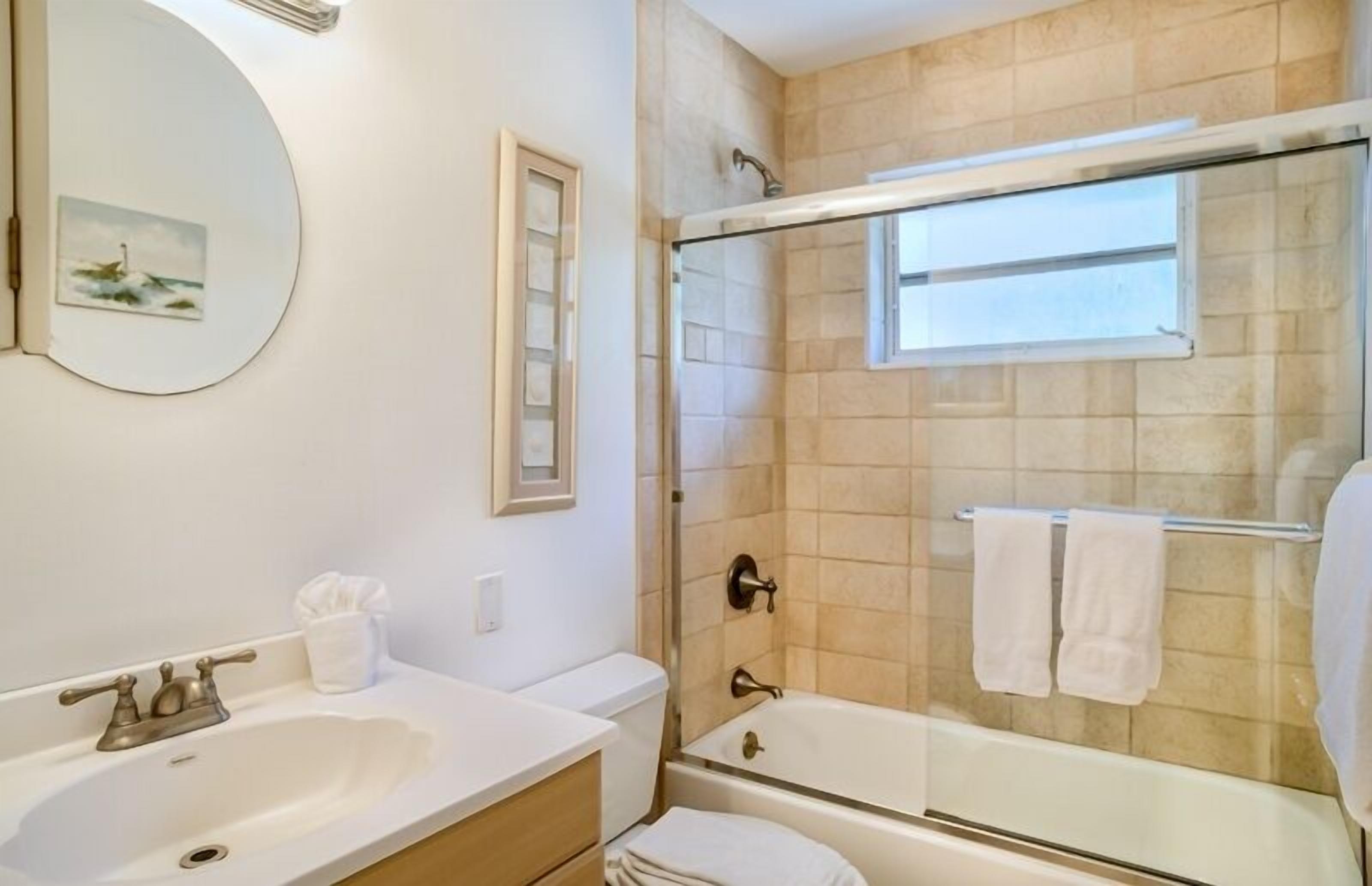 House, 2 Bedrooms | Bathroom