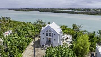 Casa, 4 habitaciones | 4 habitaciones y wifi gratis