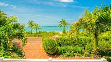 Townhome, 4 Bedrooms | Property grounds