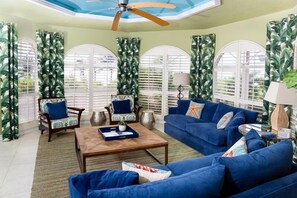 Townhome, 4 Bedrooms | Living area