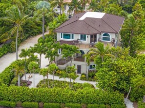 House, 5 Bedrooms | Exterior - Aloha Baby- 5 Bedroom Luxury Pool Home! 5 Home by RedAwning (Captiva)