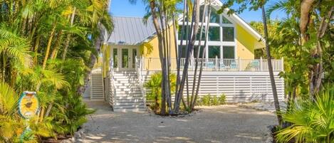 House, 4 Bedrooms | Exterior