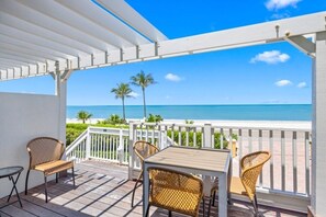 Condo, 3 phòng ngủ | Khu ẩm thực ngoài trời