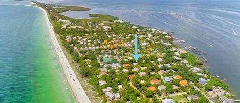 House, 4 Bedrooms | Beach