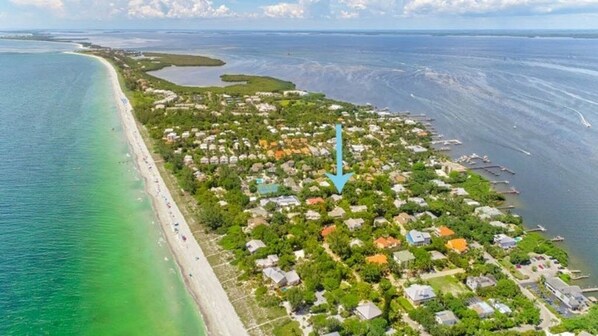 House, 4 Bedrooms | Beach