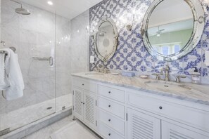 Casa, 4 habitaciones | Baño