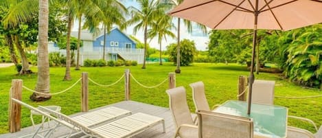 Casa, 2 habitaciones | Restaurante al aire libre