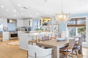 Casa, 3 habitaciones | Restaurantes