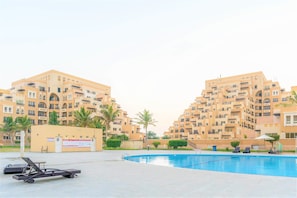 Pool - Luxury Sea View 1B Apartment in RAK (Ras Al Khaimah)