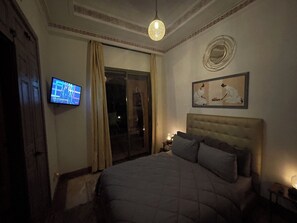 2 bedrooms, premium bedding, pillow-top beds, individually decorated