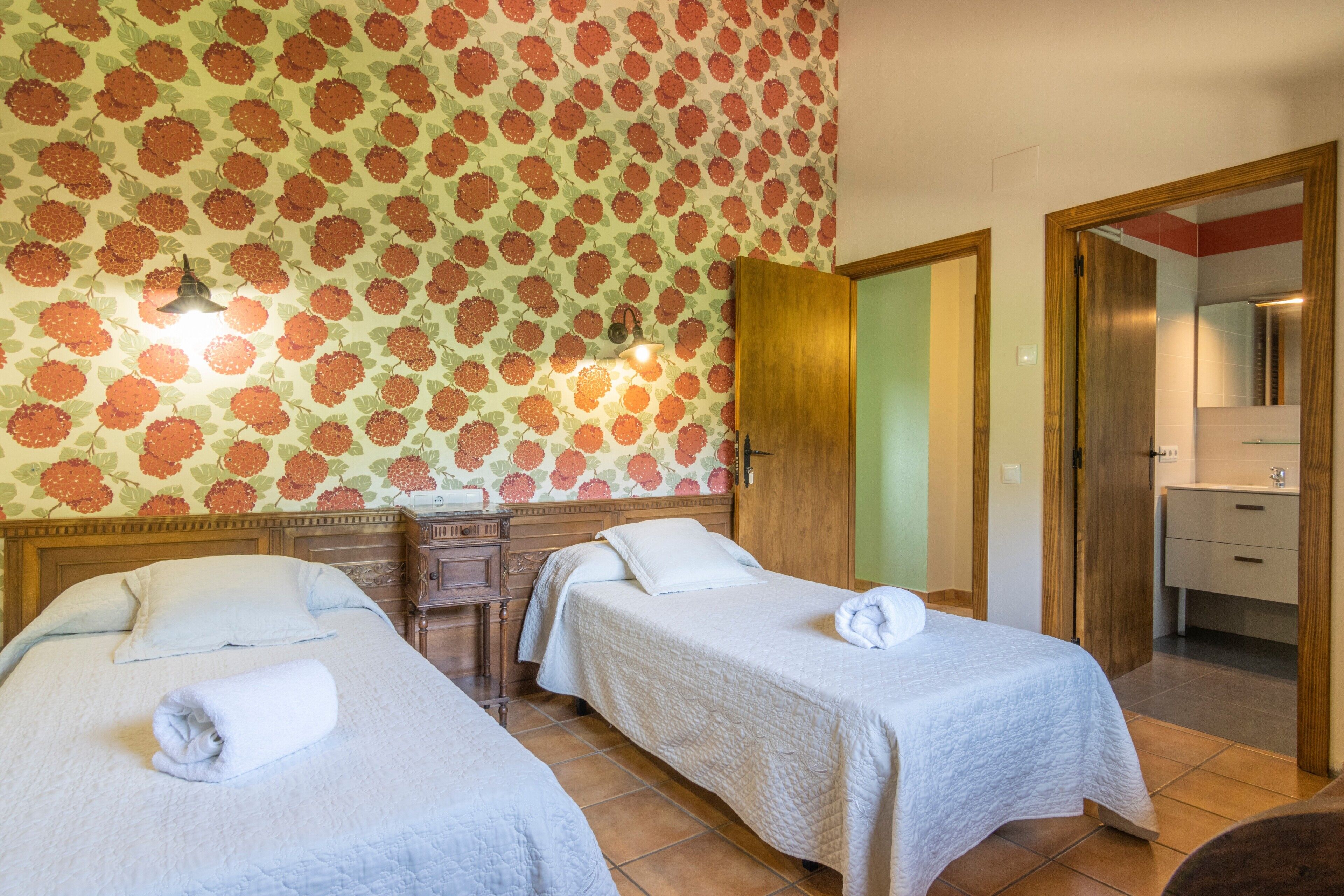 2 soveværelser, gratis Wi-Fi, sengetøj