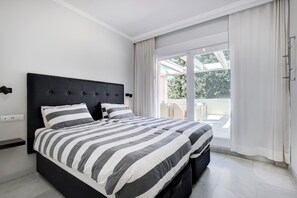 2 habitaciones, tabla de planchar con plancha y wifi gratis 