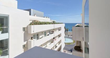 Apartment "Mirador de la Cala" with Terraces & Wi-Fi