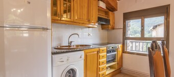 Holiday Apartment "Casa Batlle Ginebro" with Mountain View & Wi-Fi