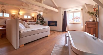 Maison de vacances "Chez Nous" avec vue montagne, piscine privée et Wi-Fi