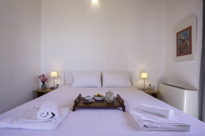 3 Bedroom Villa with Plunge Pool | Schreibtisch, schallisolierte Zimmer, Bügeleisen/Bügelbrett