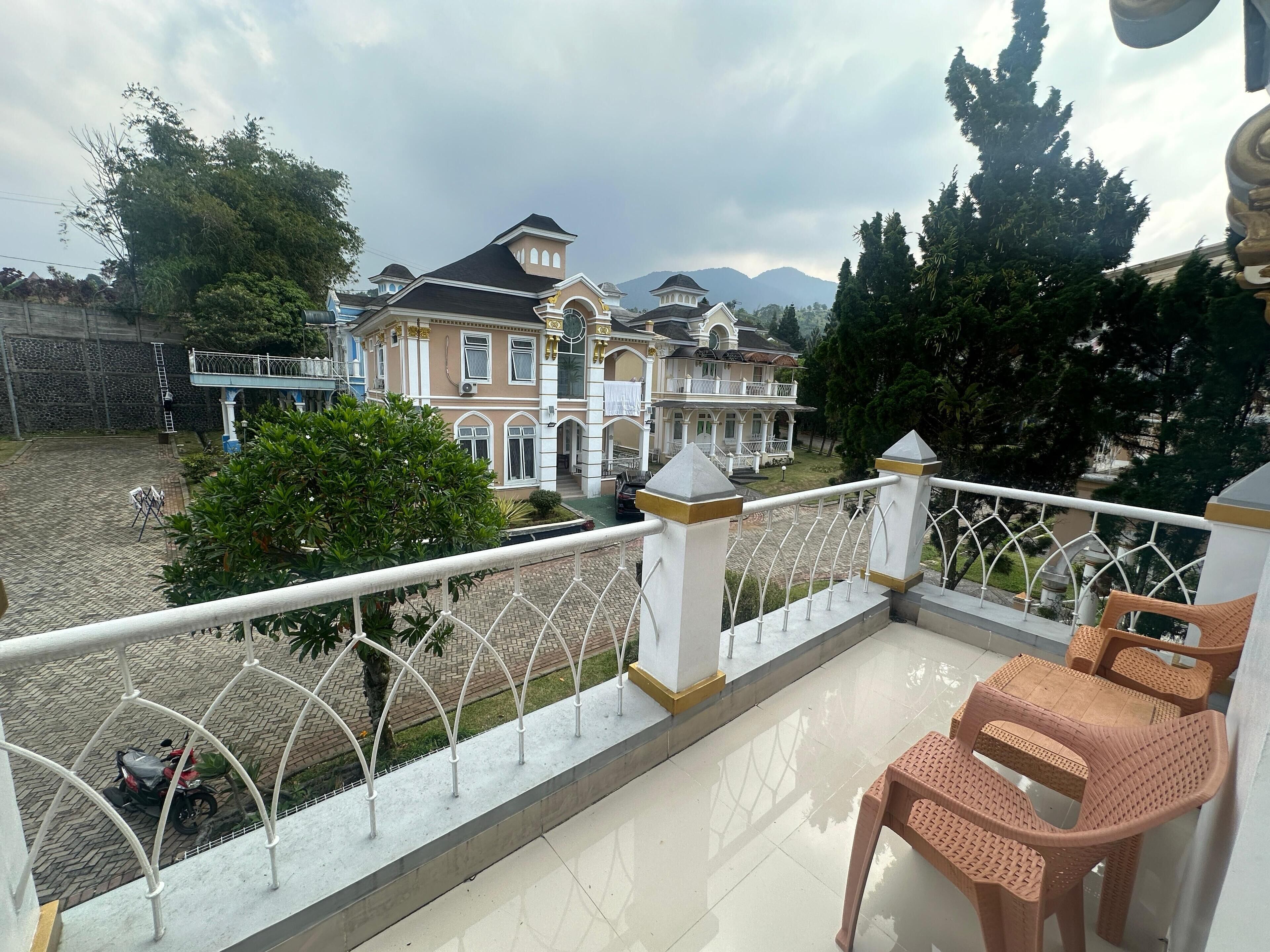 Elite Villa, 2 Bedrooms, Patio, Garden View | Terrace/patio