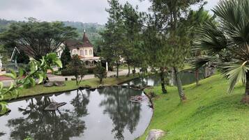Royal Villa, 4 Bedrooms, Private Pool, Lake View | Lake view