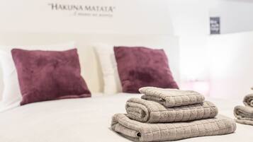 1 bedroom, iron/ironing board, WiFi