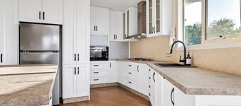 Blairgowrie Beachside Retreat | Solar Heated Pool