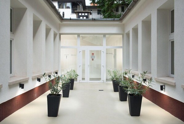 Exterior - RES City Residence Hotel Budapest (Budapest)
