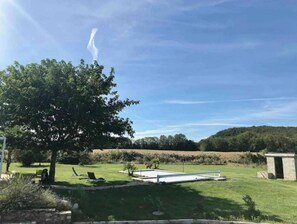 Property grounds - Single-storey family house (Montmeyran)