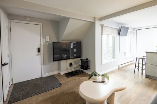 Cozy Condo in St-Roch Downtown Quebec