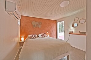 3 bedrooms, iron/ironing board, free WiFi, bed sheets - Le Mas des Rouquets - avec piscine et jardin (Anduze)
