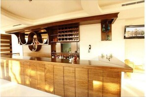 Bar (in der Unterkunft)