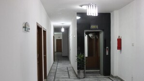 Interior - HOTEL TOURIST INN (Lahore)