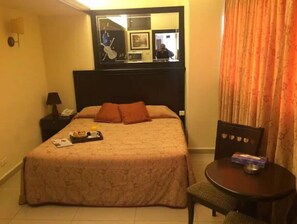 1 dormitorio y wifi