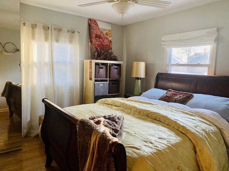 Ranch Style Living At Its Best With Country Garden & Patio! - Connecticut