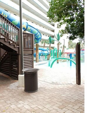 Piscina interna, piscina externa