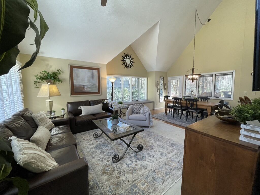 Sapphire Valley Townhouse Beautiful-2 Min. Walk To Amenities & Restaurants! - Cashiers, NC