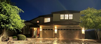 6br3ba with pool & jacuzzi
