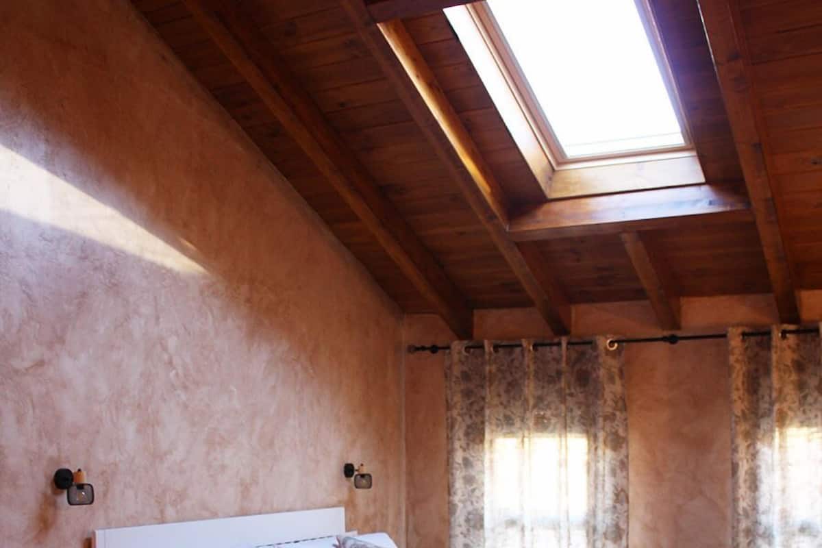 Chambre Confort double | Literie de qualité, couette en duvet