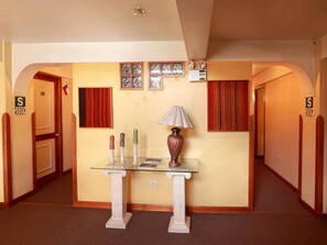 Interior - El Puma (Cusco)