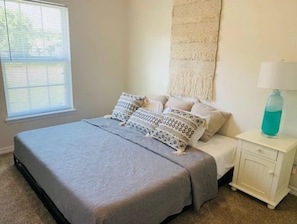 3 多间卧室、WiFi