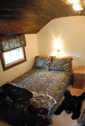 4 bedrooms, free WiFi, bed sheets