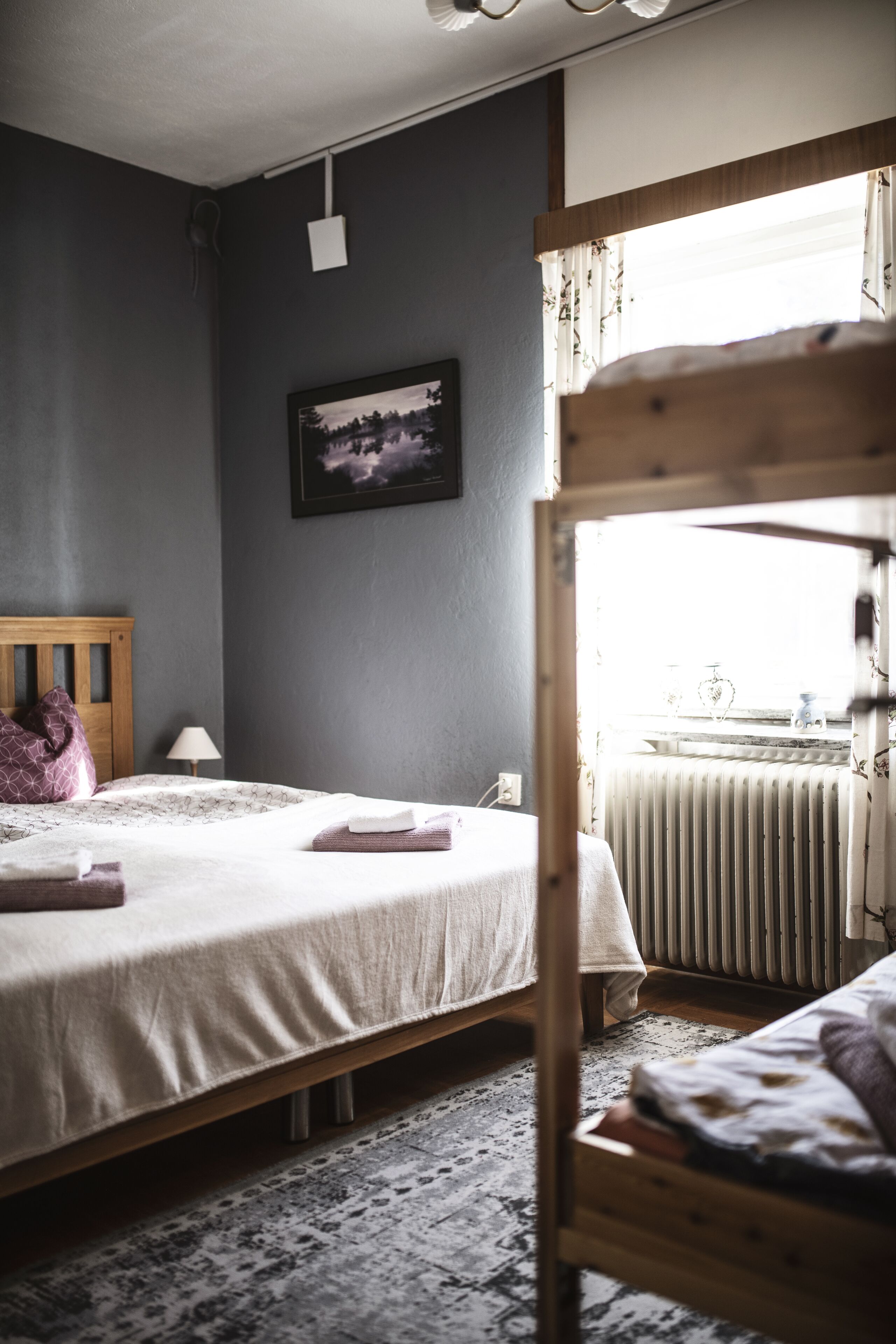 Comfort dubbelrum - 1 sovrum - icke-rökare - delat badrum | Strykjärn/strykbräda, gratis barnsängar, resesäng och gratis wi-fi