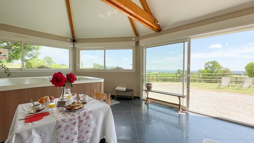 Loft Jacuzzi & Sauna