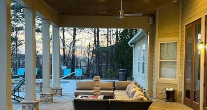 Business/Pleasure - BOOKING
Clean & Cozy-Sleeps 4
Budget Friendly for long Stays