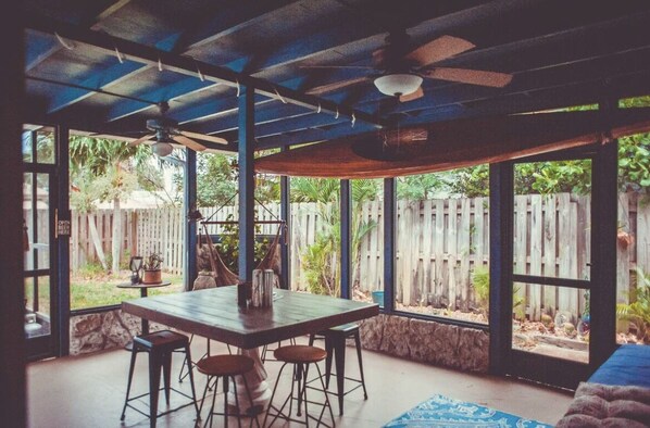 Outdoor dining